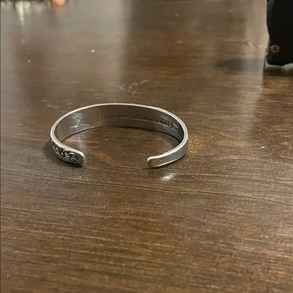 Floral Patterned Silver Cuff Bracelet - image 4